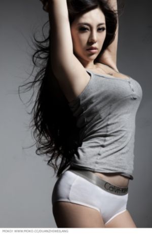 黄色毛片欧美女_超清免费观看最新